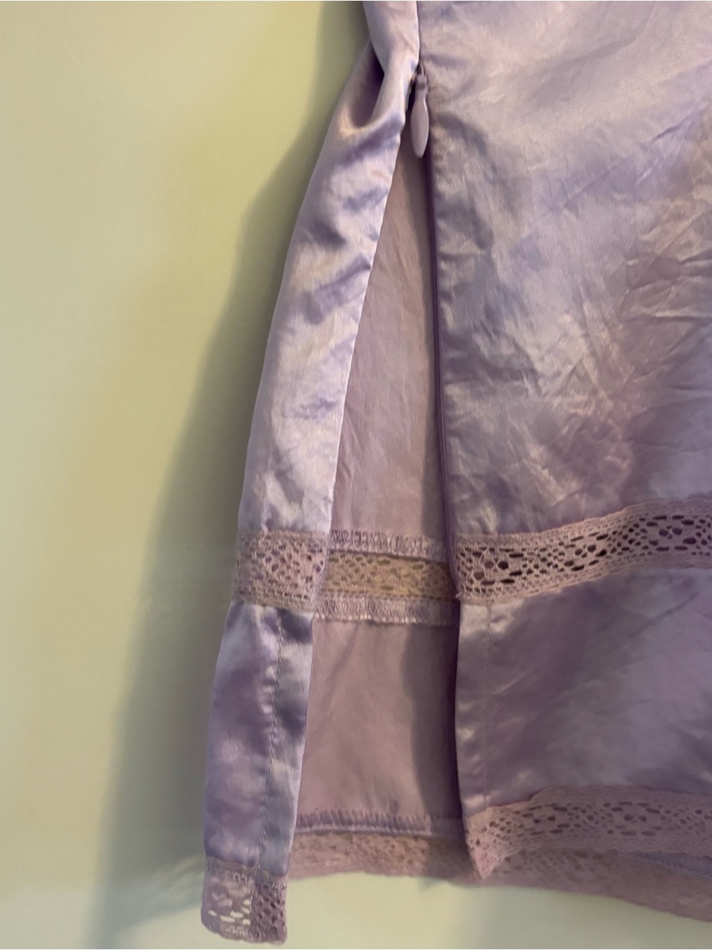 VTG Banana Republic Lavender Lace-Trim Camisole - Picture 4 of 8